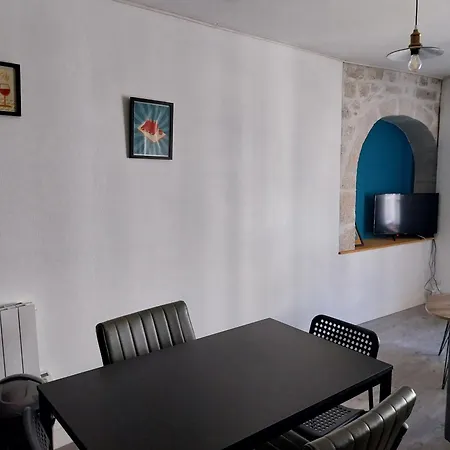 Cosy A 2 Pas De La Tour De La Lanterne, Ideal Pour 2 Personnes - Fr-1-535-61 Apartment La Rochelle (Charente-Maritime)